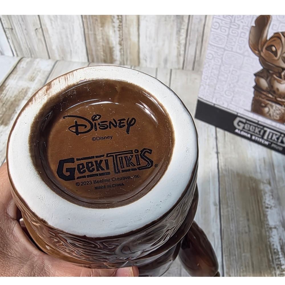 Disney Geeki Tikis Aloha Stitch Ceramic Mug  Brown Hand Painted Lilo/ Stitch - Picture 6 of 6